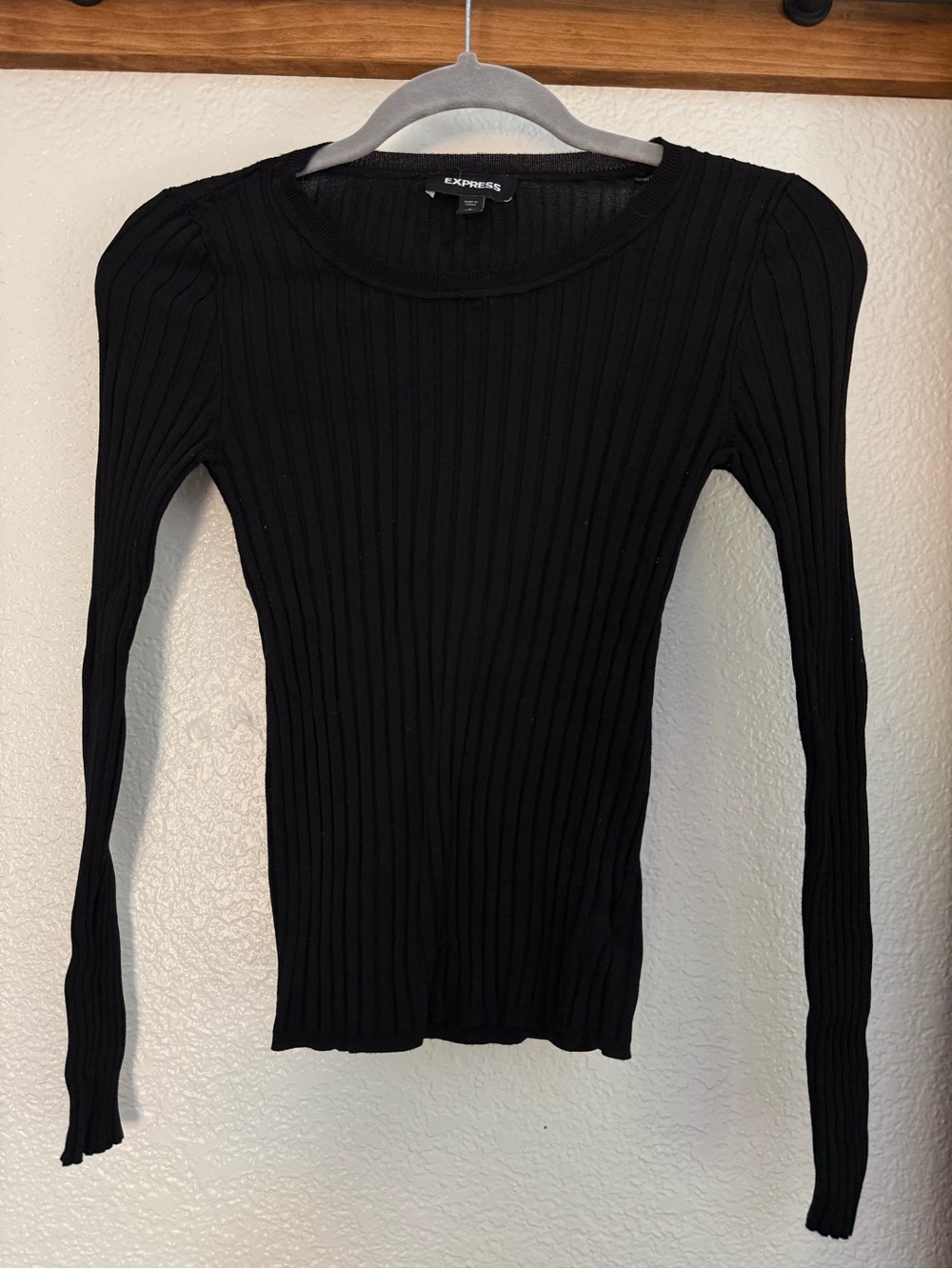 Express Black Ribbed Long-Sleeve Slim Fit Top